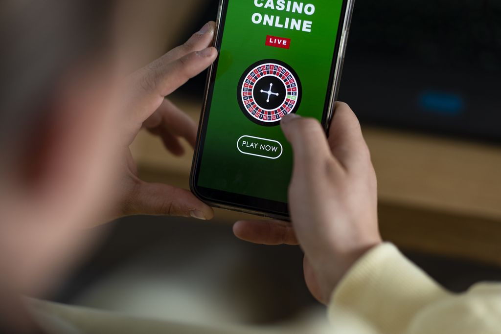 Progressive Jackpot Strategies: When and How to Chase the Big Wins